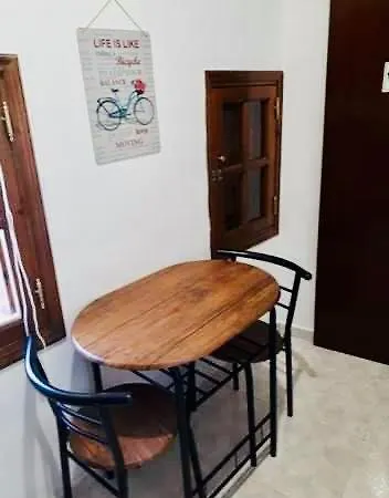 Traditional Stone House Апартаменты Родос