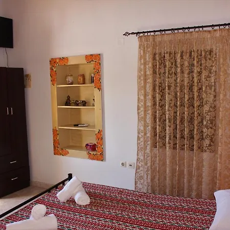 شقة Traditional Stone House *