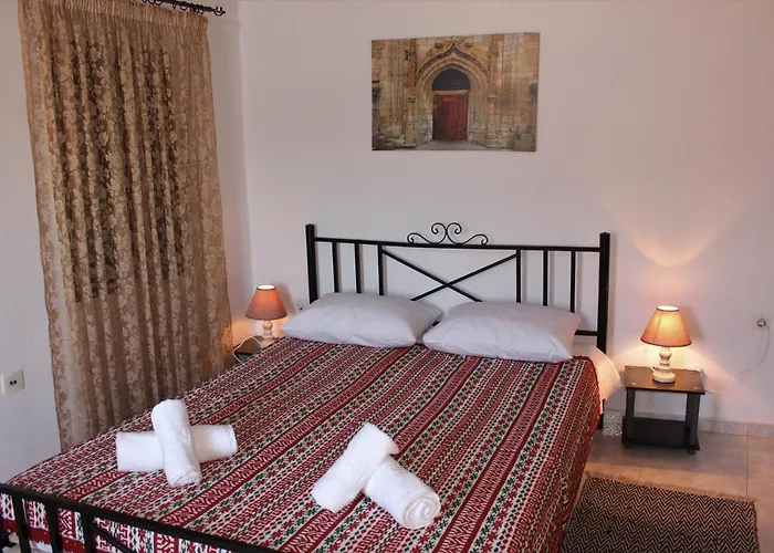 Traditional Stone House شقة *