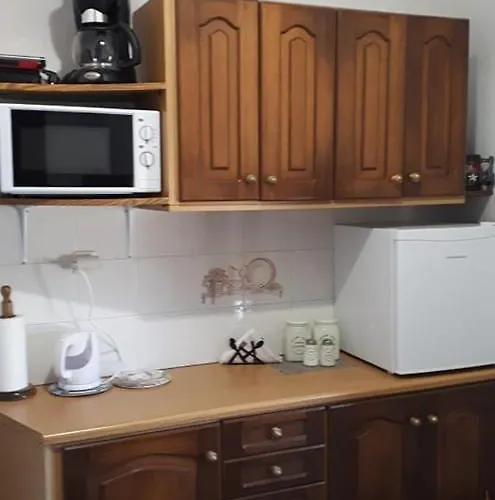 Traditional Stone House شقة *