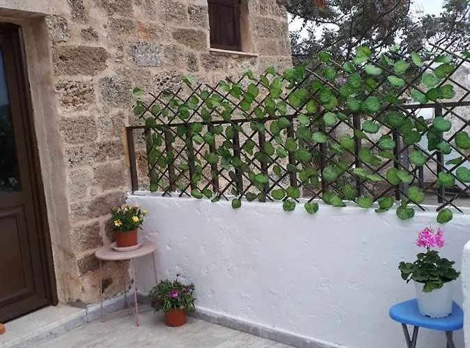 Traditional Stone House 公寓 Rhodes City